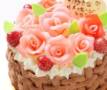 お母さんに贈るお誕生日ケーキ３選！ネット通販で買える可愛いケーキでサプライズ！